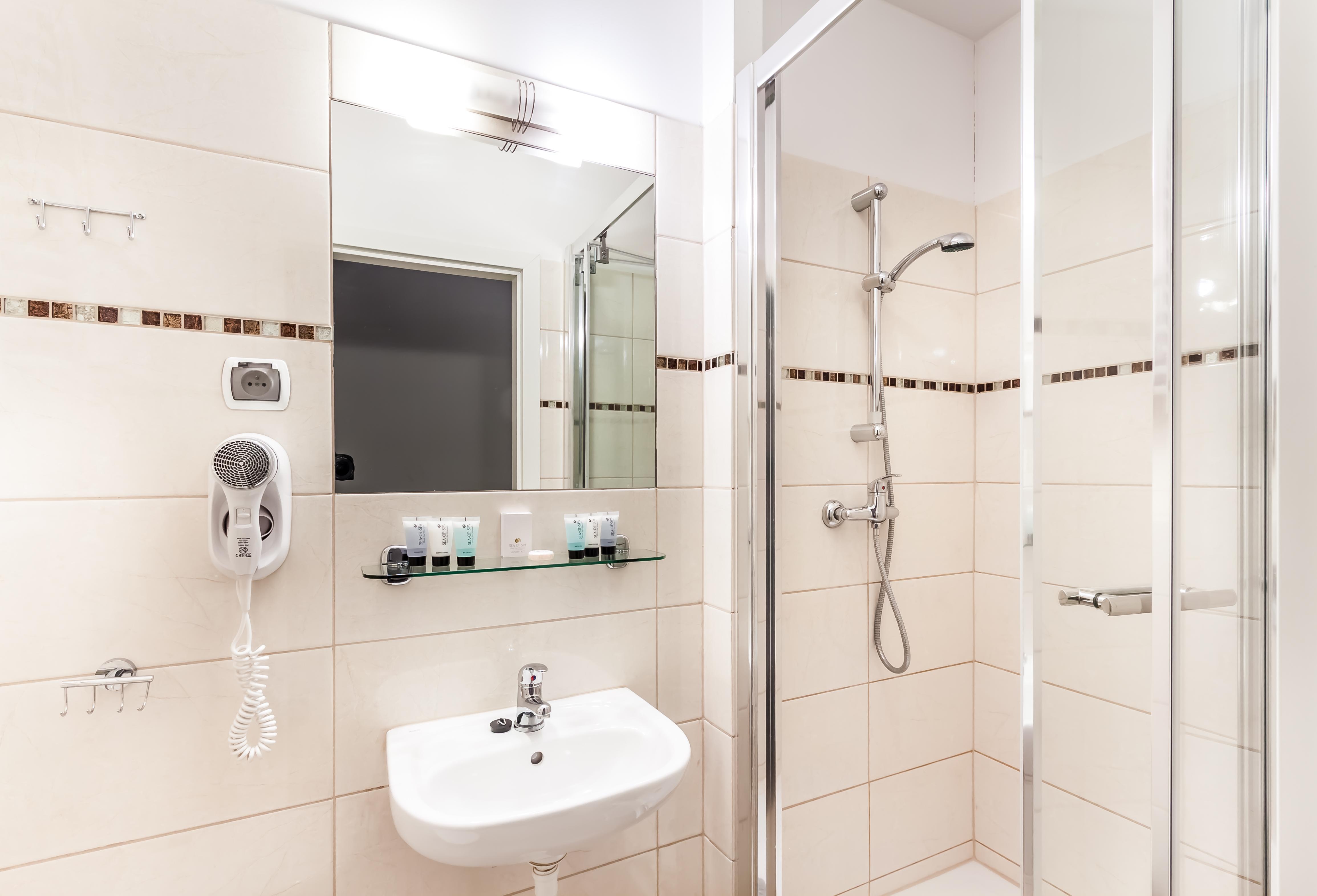 Leone Aparthotel Cracovia Esterno foto