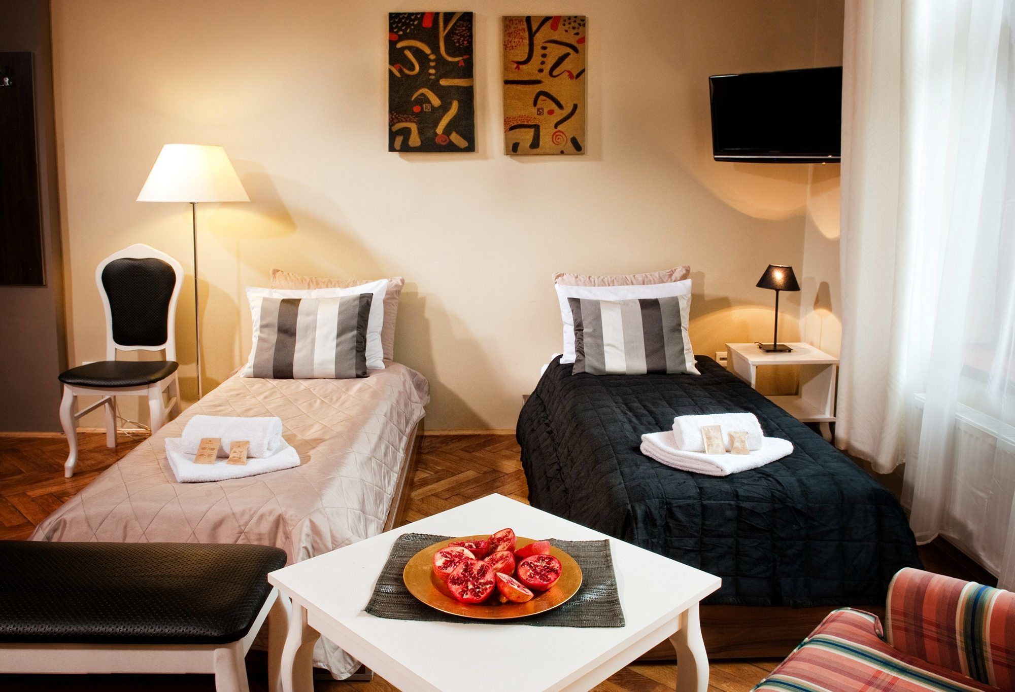 Leone Aparthotel Cracovia Esterno foto